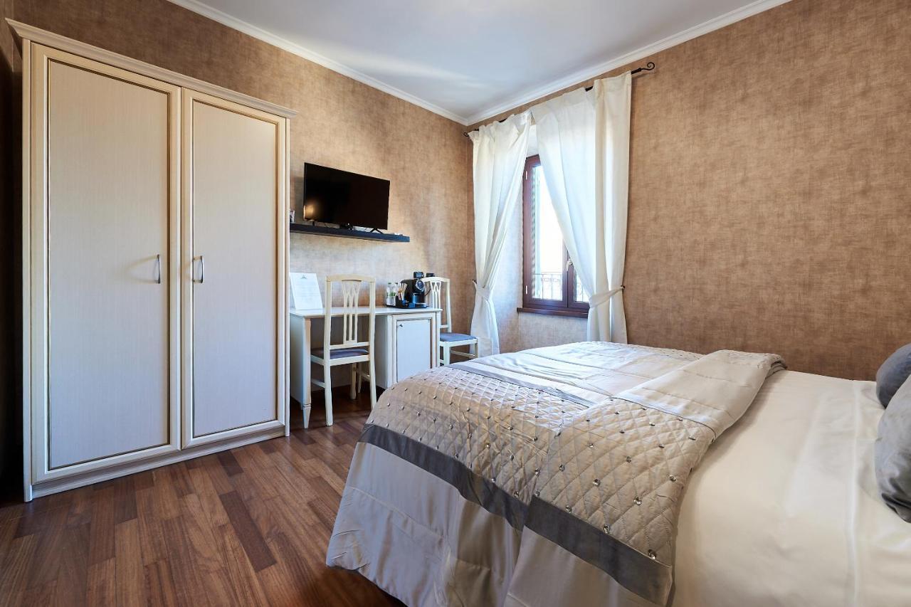 Le Suite Downtown Рим Екстер'єр фото
