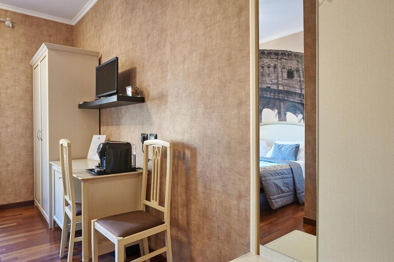 Le Suite Downtown Рим Екстер'єр фото
