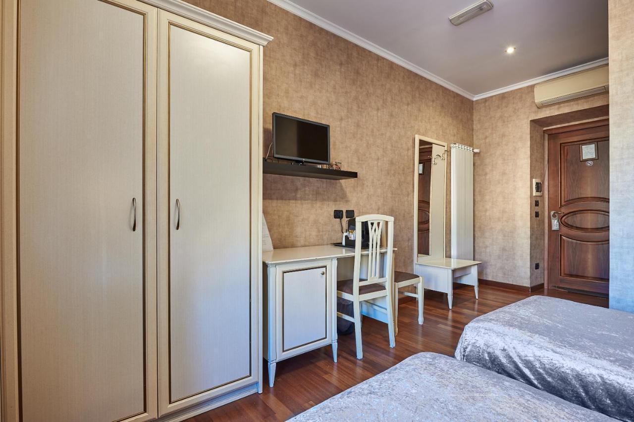 Le Suite Downtown Рим Екстер'єр фото