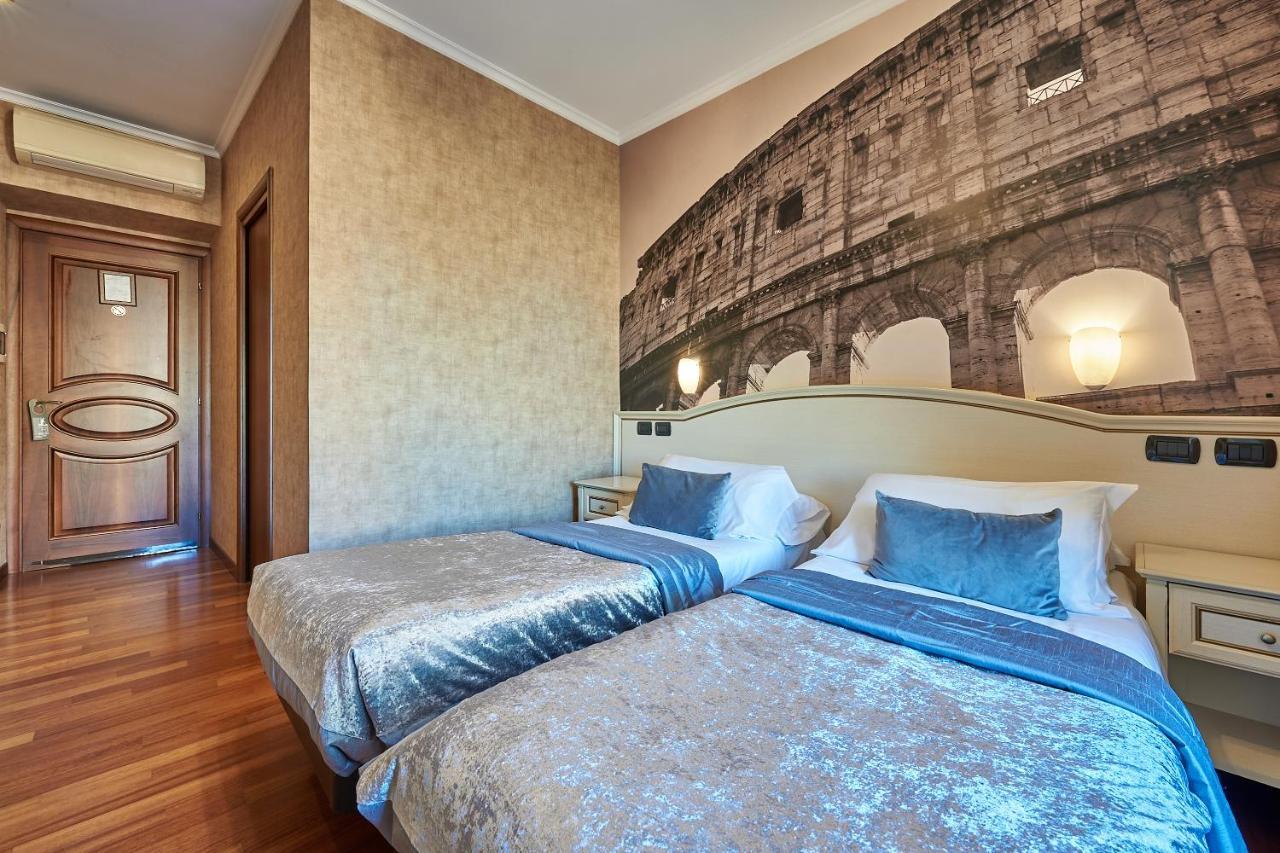 Le Suite Downtown Рим Екстер'єр фото