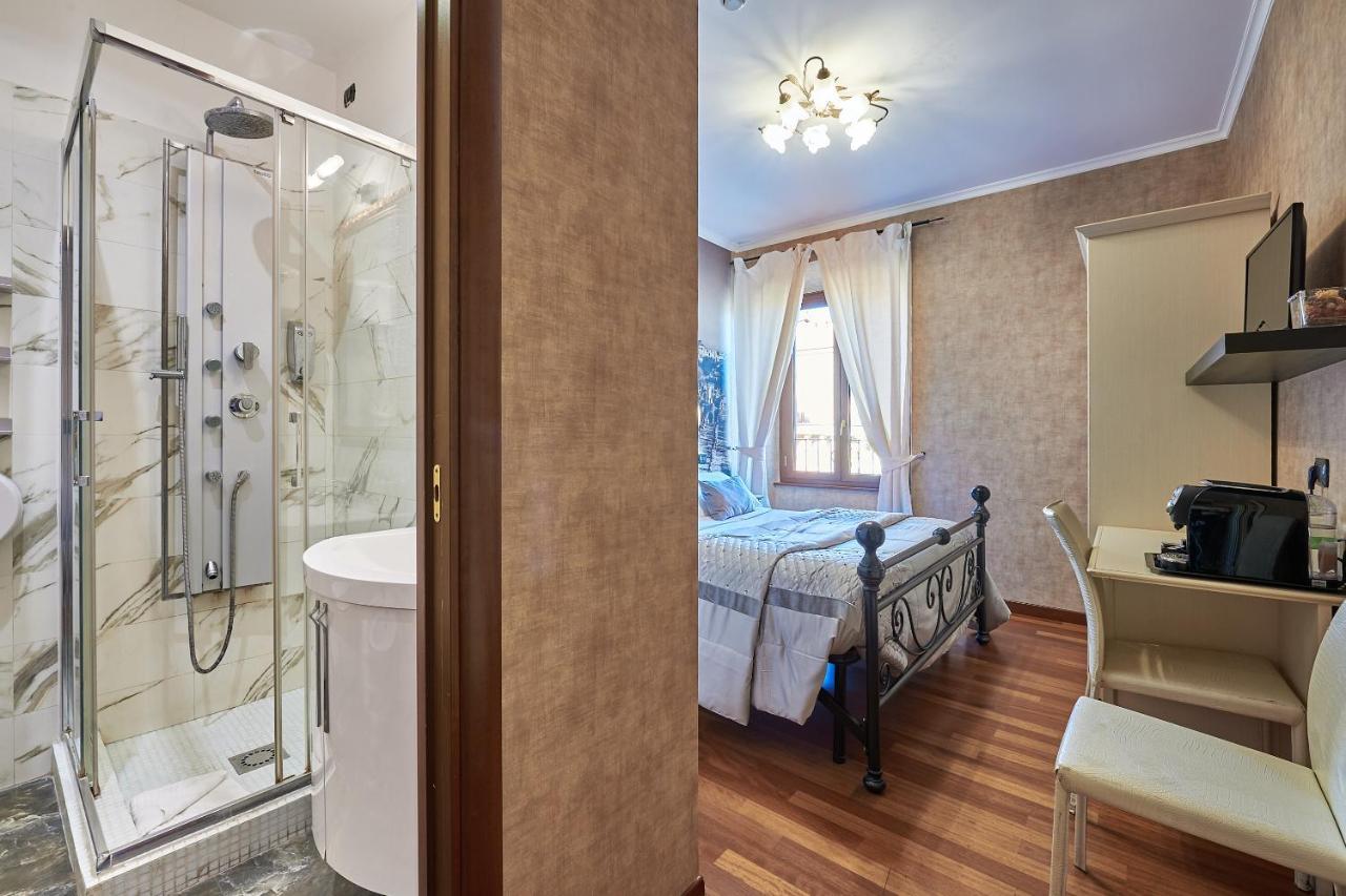 Le Suite Downtown Рим Екстер'єр фото