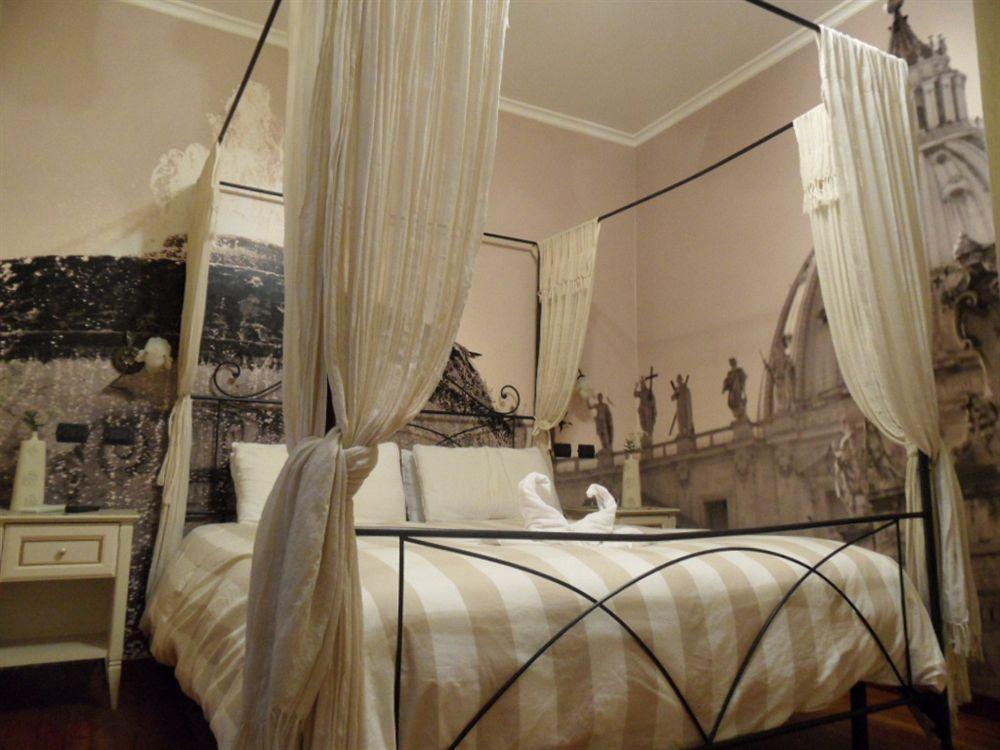 Le Suite Downtown Рим Екстер'єр фото